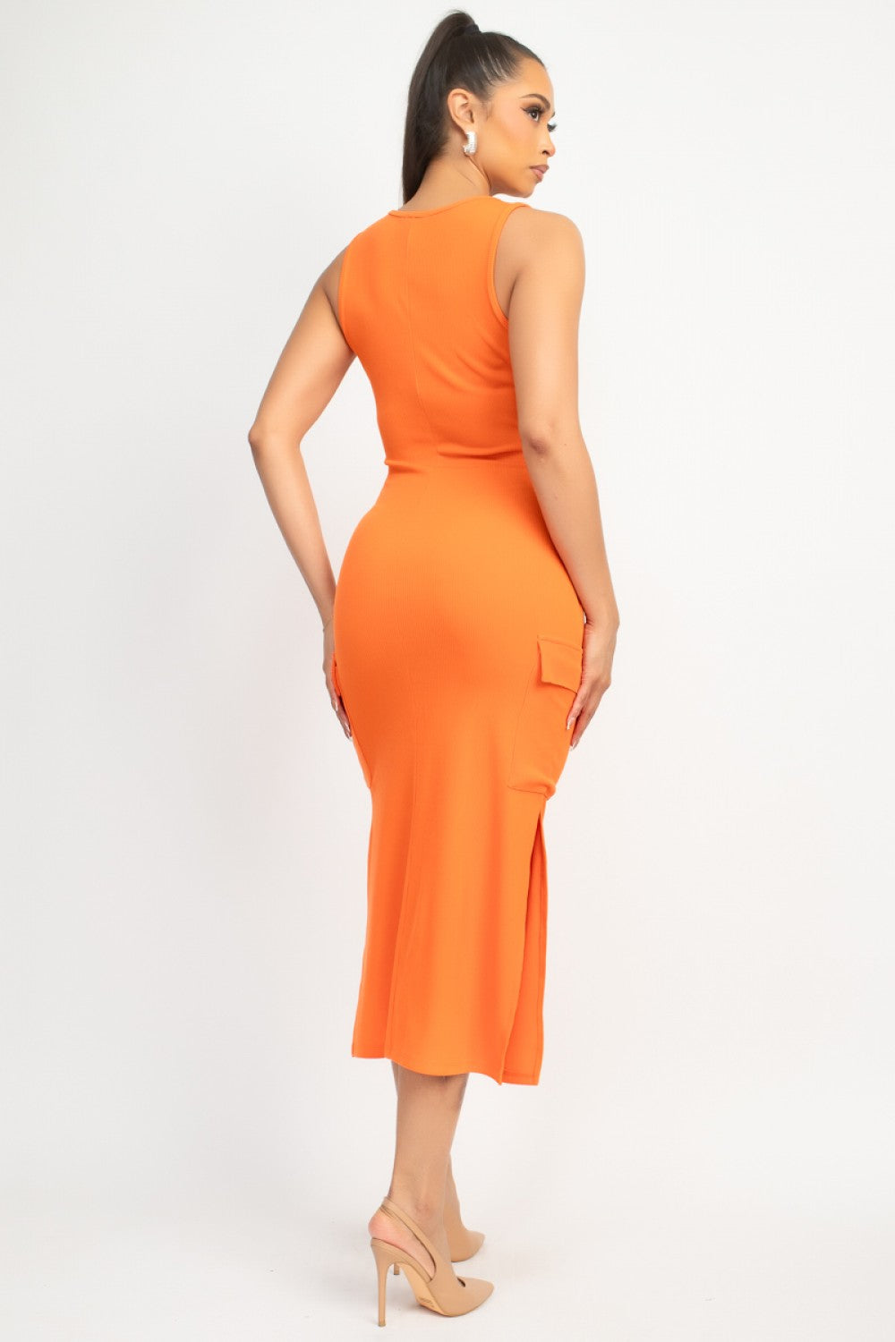 Traje bolsillos cargo escote cuadrado naranja/ azul