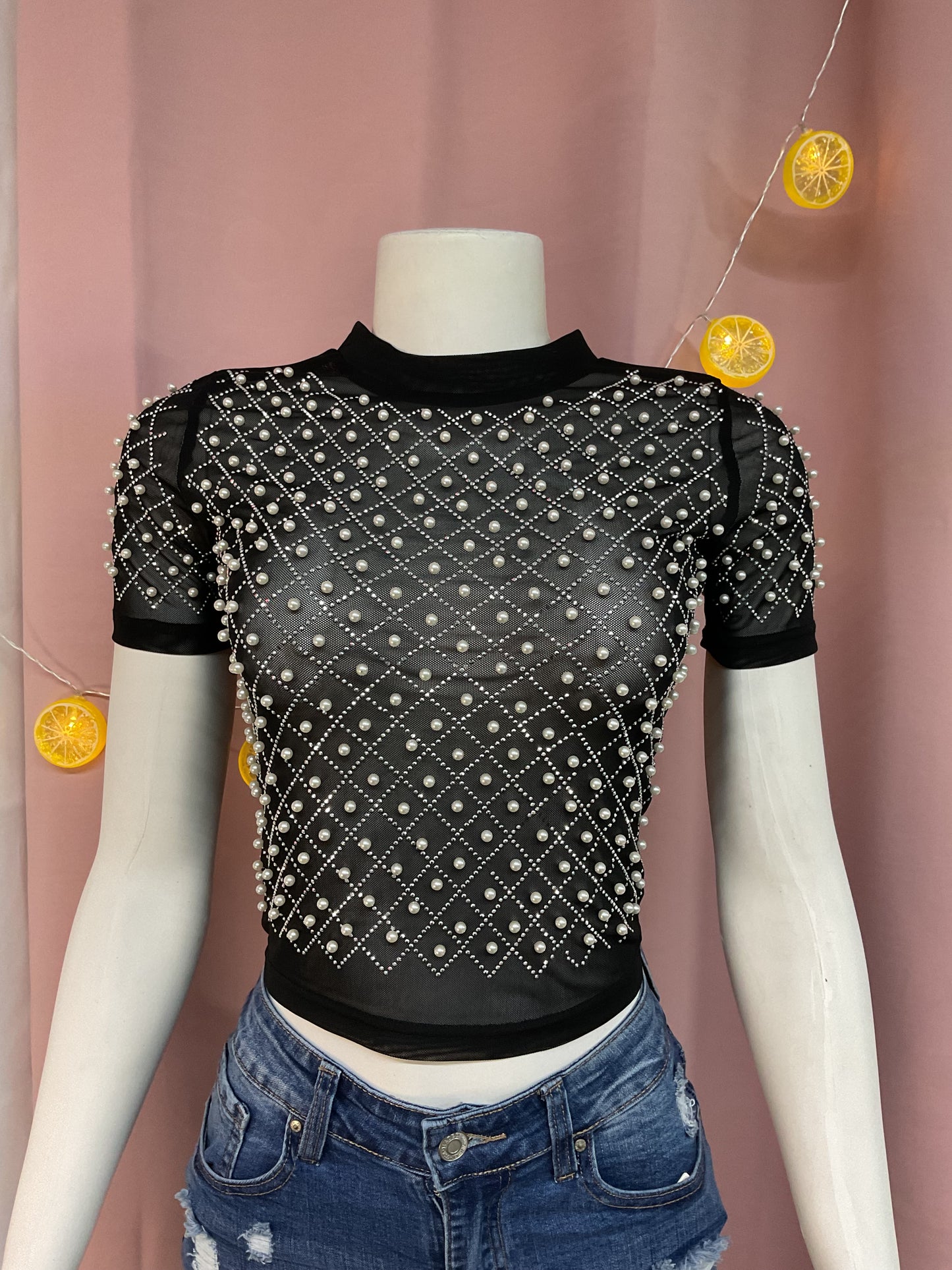 Camisa manga corta mesh perlas pedrería rhinestones negro/ rosa