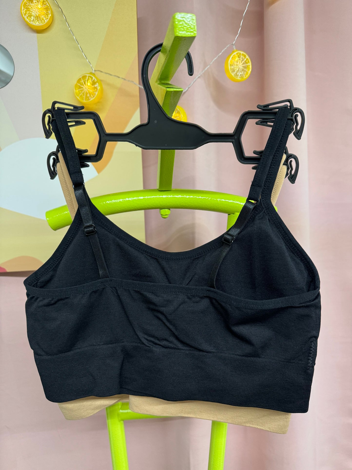 Sport bras 2 piezas seamless crema/ negro