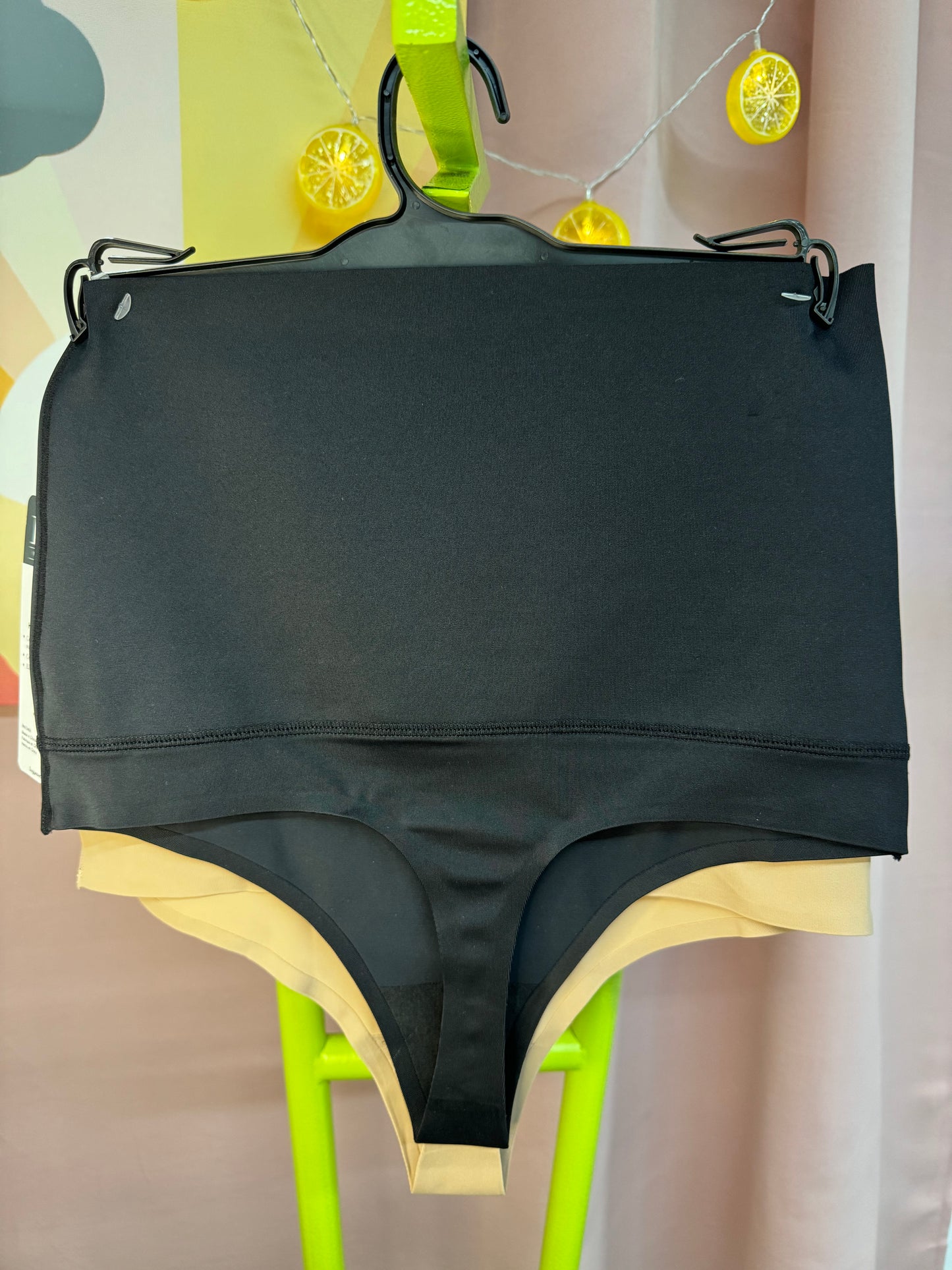 Set 2 pz panty faja tanga alto 2 pz crema, negro