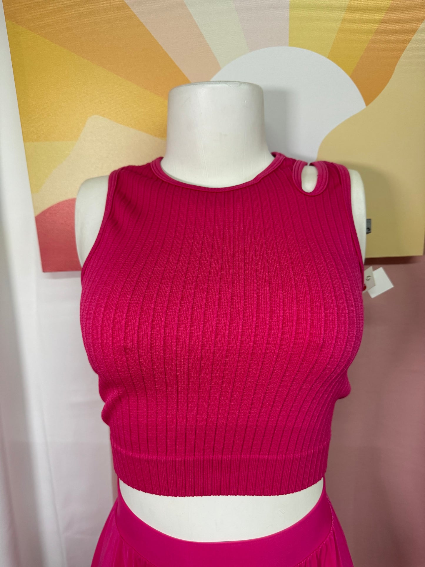 Crop top spandex apertura hombro rosa/verde/negro/blanco