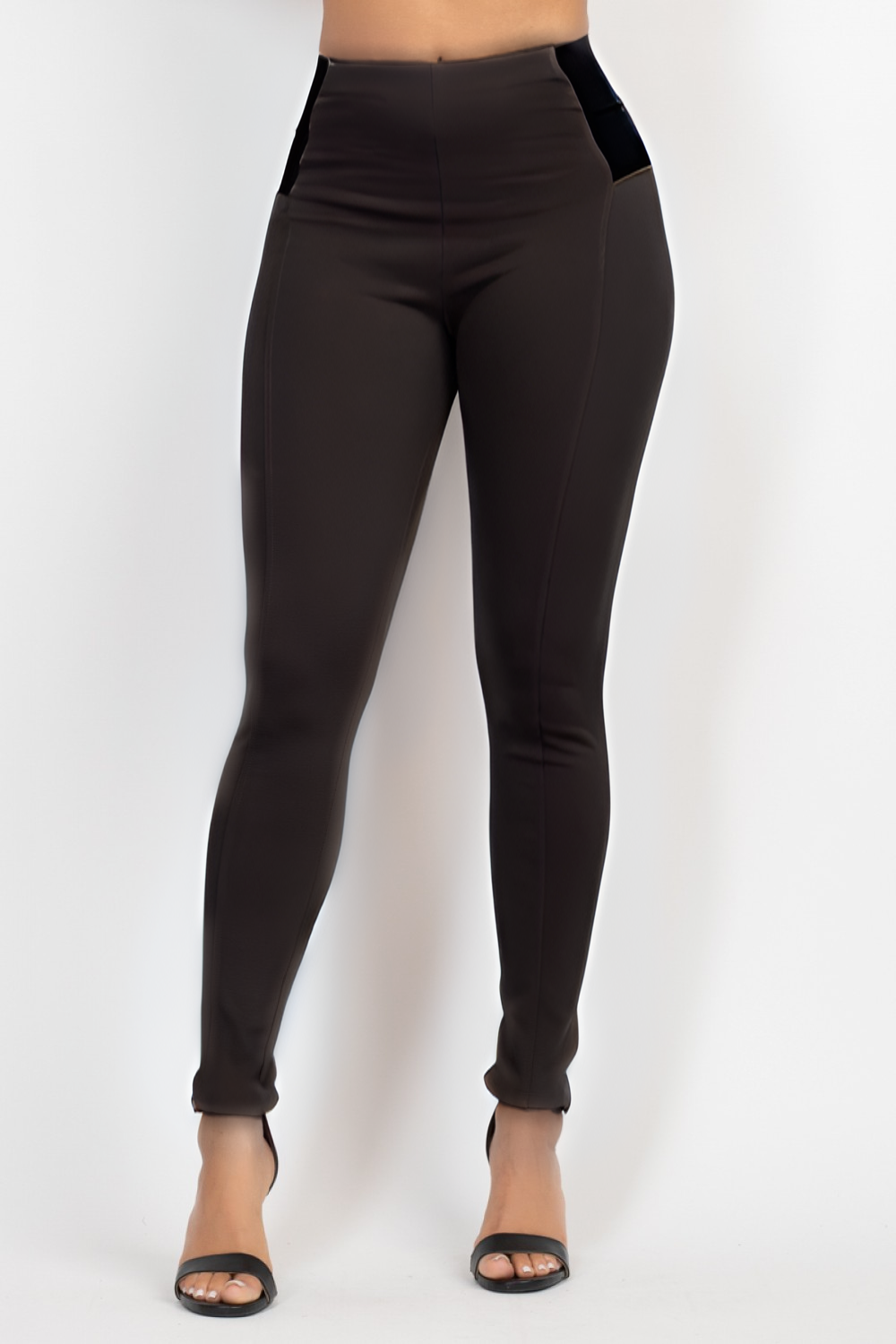 Pantalón leggins high rise cintura elástica